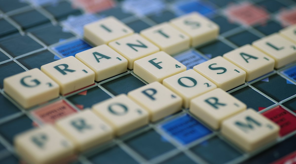 Scrabble mit Begriffen aus der Antragstellung