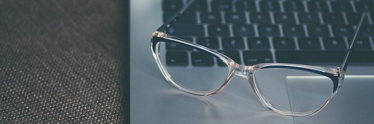 Sind Bildschirmbrillen sinnvoll? – Der Brillenladen Mannheim